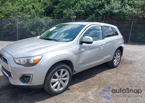 2014 Mitsubishi Outlander Sport Es z USA, uszkodzony, nr VIN 4A4AR3AU8EE021128
